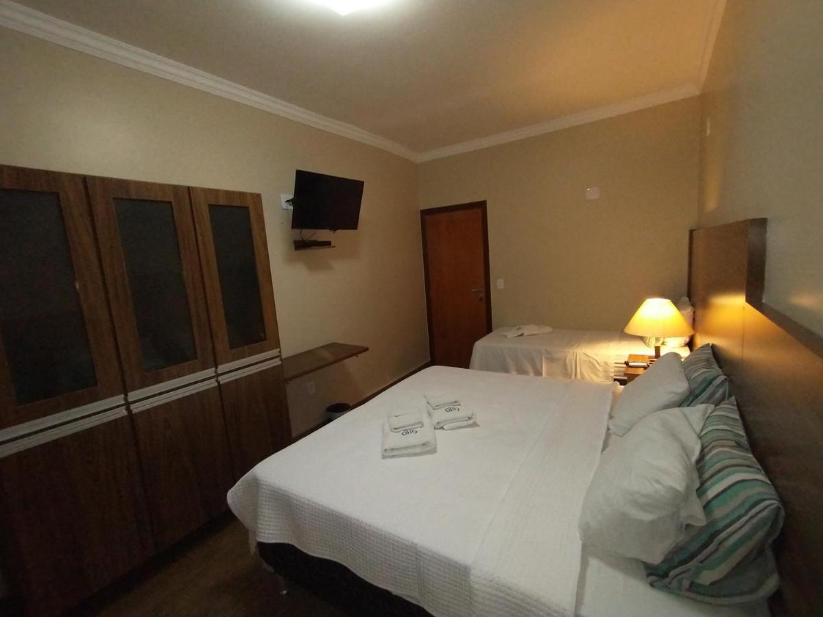 Hotel Albatroz Убераба Екстер'єр фото