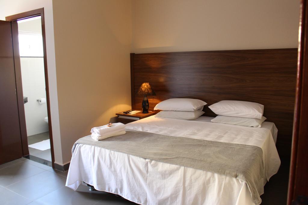 Hotel Albatroz Убераба Екстер'єр фото